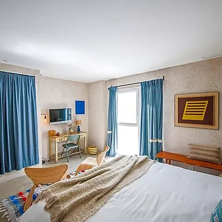 Kook Hotel 2*